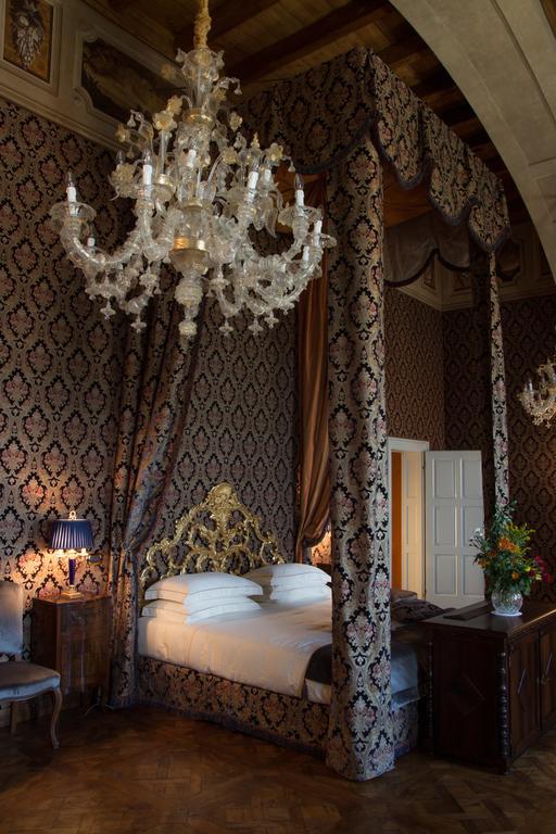 Castello Di Guarene Hotel Room photo